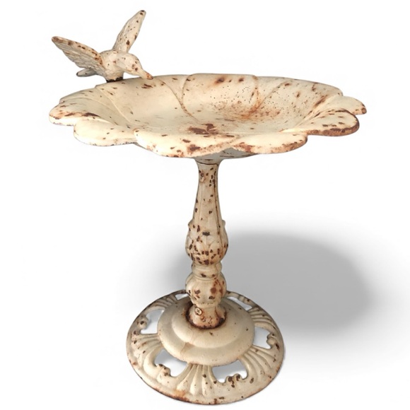 Other - Vintage-Style Cast Iron Bird Bath Feeder – Rust Patina – 9” Tall